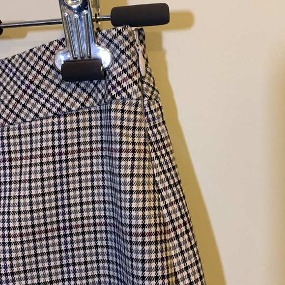 Plaid Skirt - Picture 4 of 4